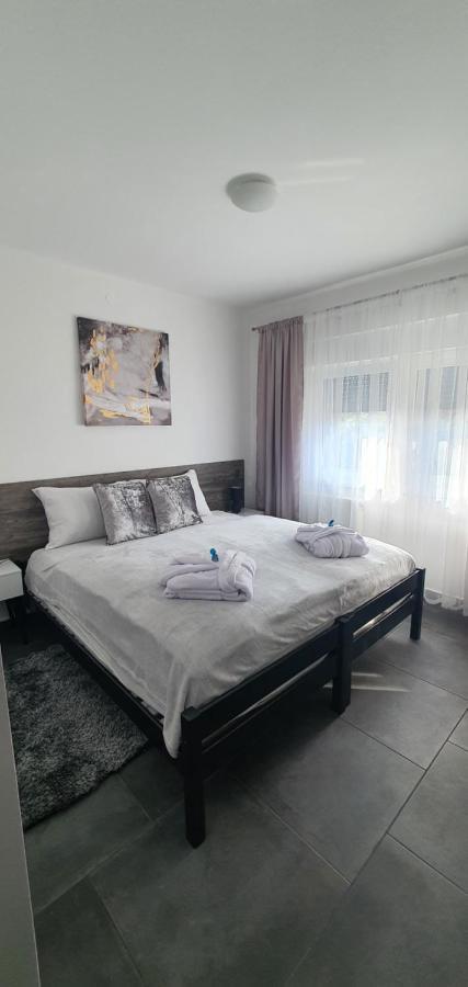 Blue Diamond **** Apartment Varazdin Exterior photo