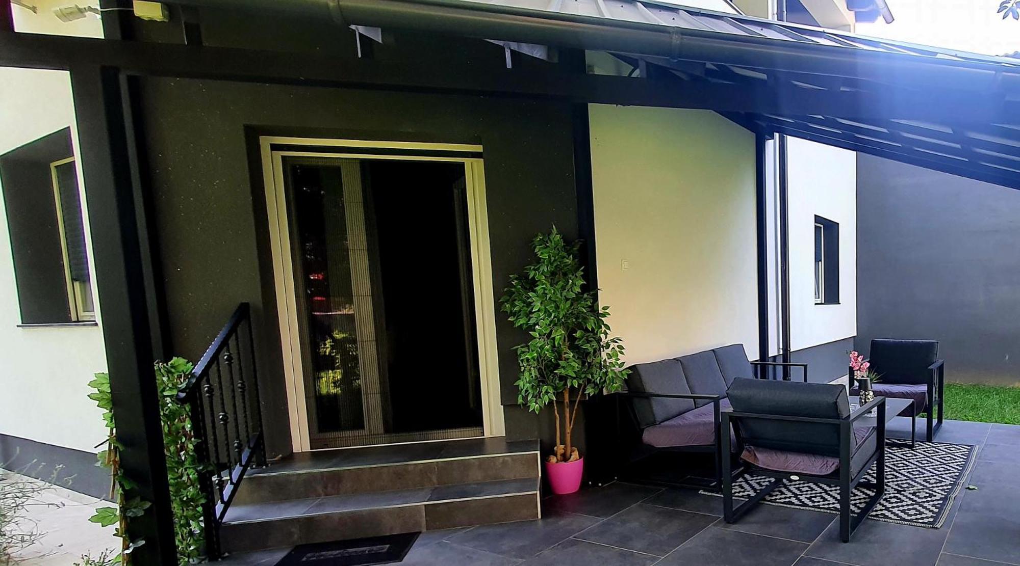 Blue Diamond **** Apartment Varazdin Exterior photo